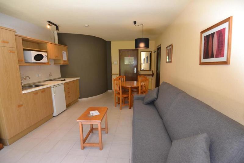 Aparthotel Poblado Arinsal Buitenkant foto